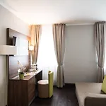 Batu Aparthotel