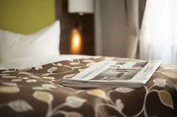 Batu Aparthotel 3*