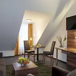 Batu Lägenhetshotell 3*