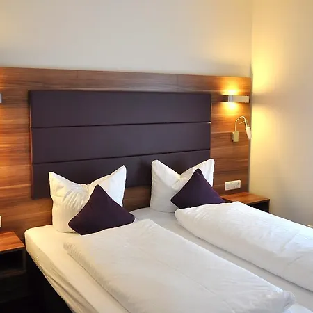 Aparthotel Batu 3*