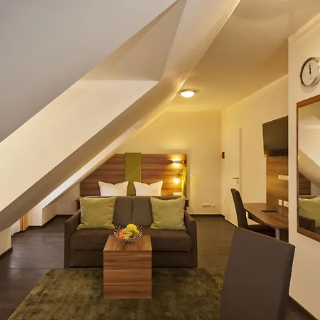Batu Aparthotel